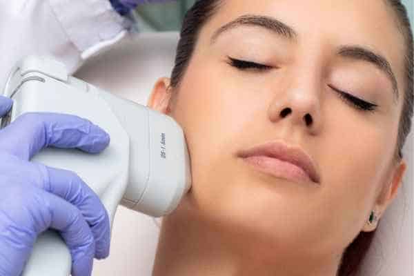 Who is the Ideal Candidate for HIFU Treatment Canary Wharf?